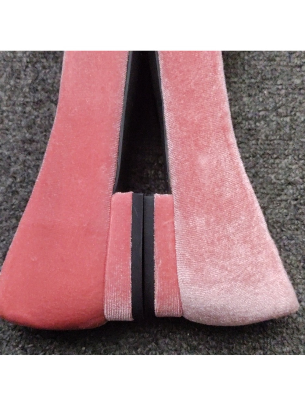 C Paravano Pink Velvet Pointed Toe Flats - Picture 5 of 11
